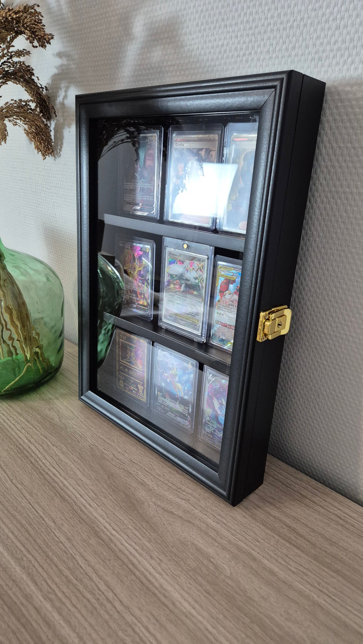 Cadre / présentoir / vitrine murale pour 9 cartes (toploader ou one touche pro)