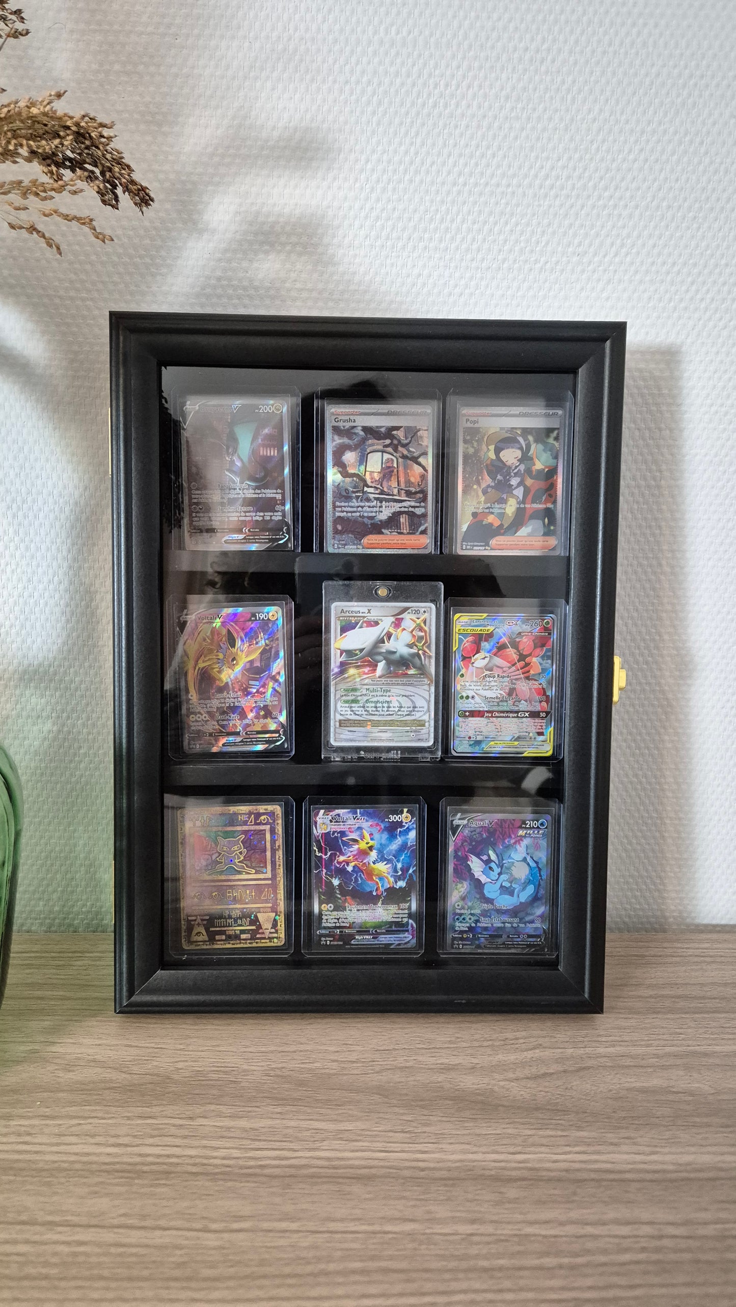 Cadre / présentoir / vitrine murale pour 9 cartes (toploader ou one touche pro)