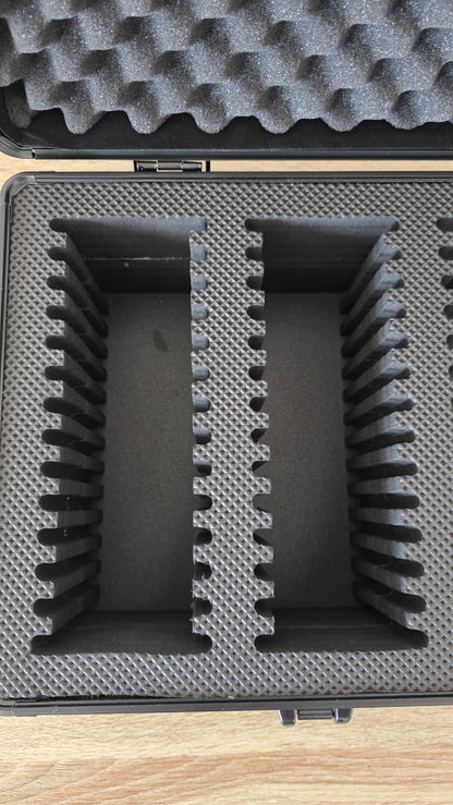 Valise Pour Cartes Gradées - 4 rangées 56 cartes.
