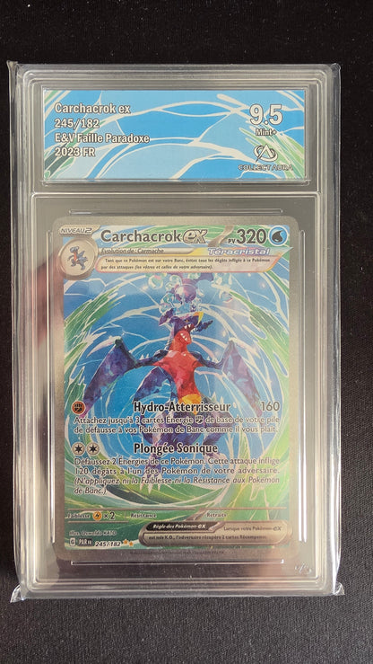 Carte Pokémon Gradée Collect Aura Carchacrock ex 9.5 245/182 - face